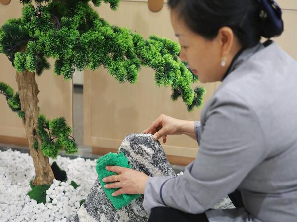 為什么說保潔工作沒有看上去那么簡(jiǎn)單呢？